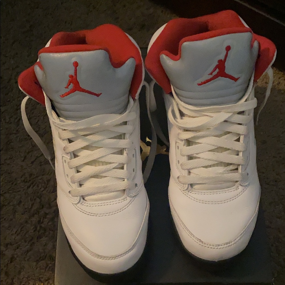 Jordan 5s, Grade school 6.5 white, black & red